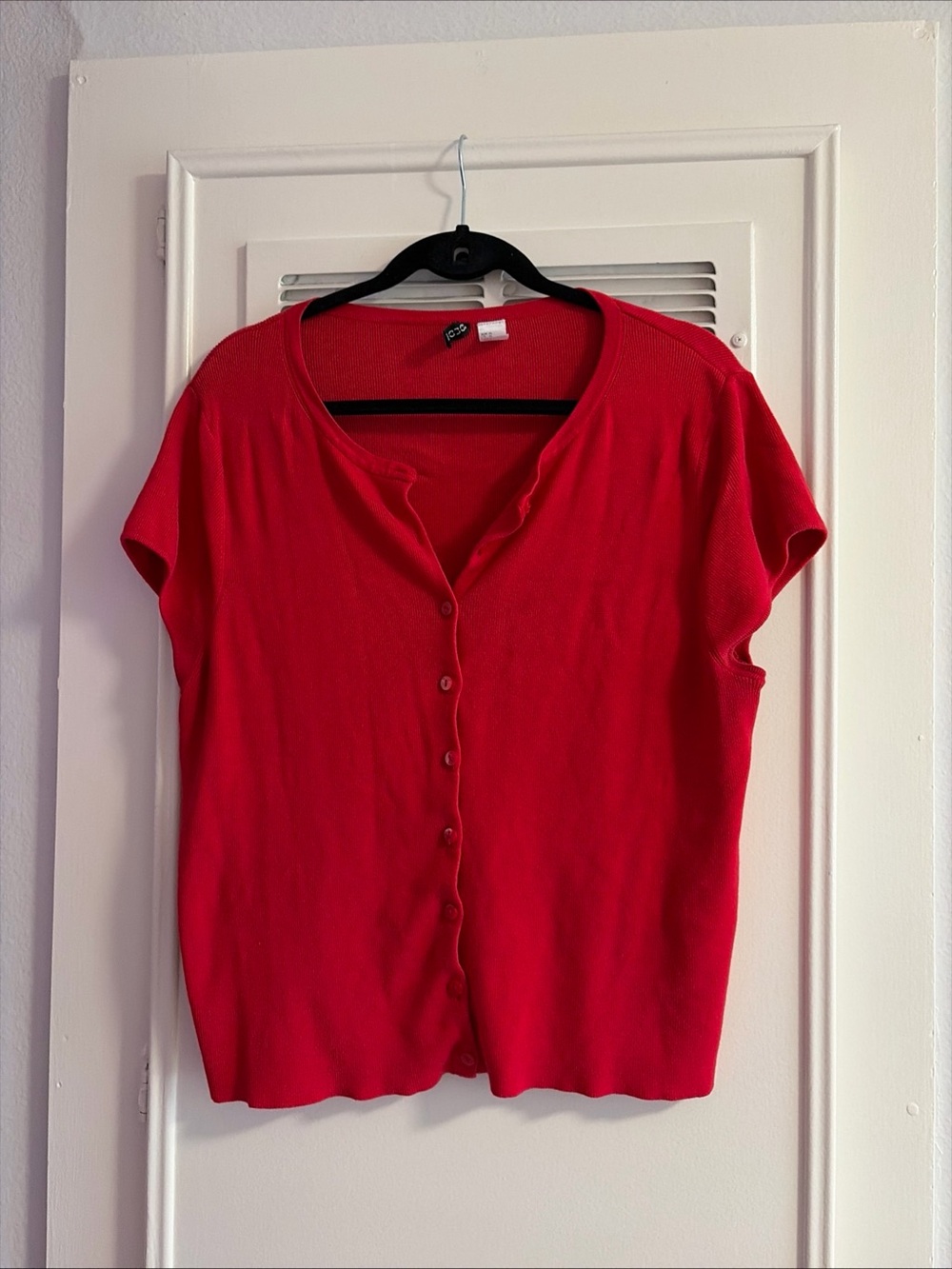 Divided Women XL Red Button Front Cardigan Sweater Shirt Blouse Short Sleeve